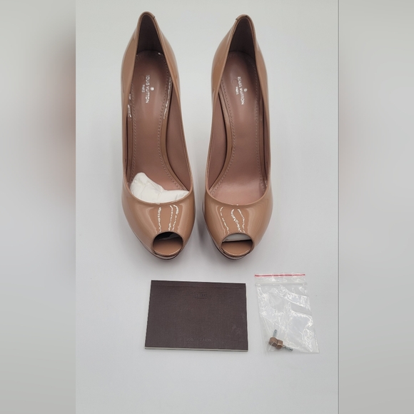 Louis Vuitton peep toe New never worn - Picture 5 of 6